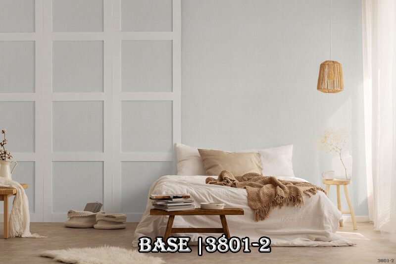 Hãy làm mới không gian phòng ngủ của bạn bằng mẫu dán tường một màu đơn giản nhưng không kém phần sang trọng này.